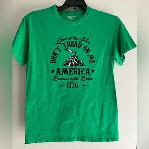 Gildan Green Patriotic Graphic Tee